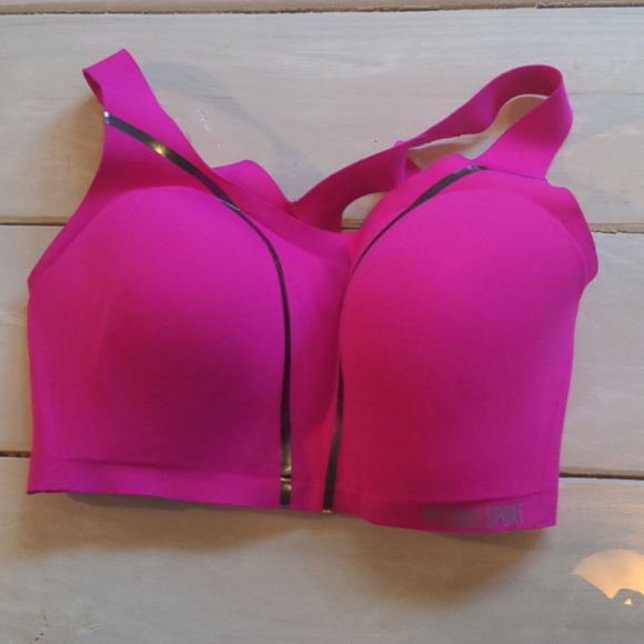 VS sports bra - Picture 1 of 3